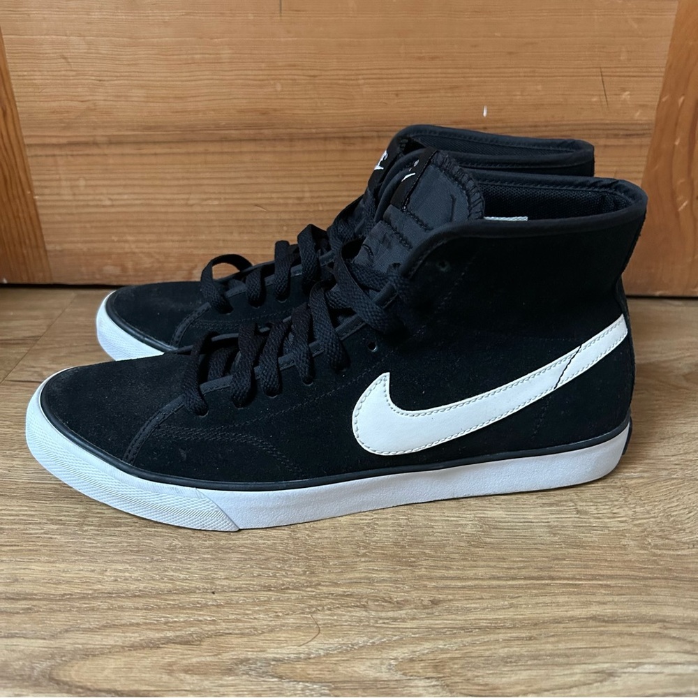Nike Primo Court Women Mid Cut Size 9 Black Suede